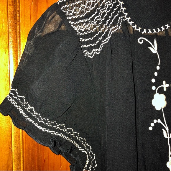 COPY - Lucky Brand Embroidered Dress - Picture 5 of 8